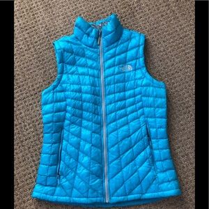 North face vest